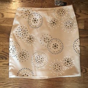 White House Black Market tan skirt (NWT)